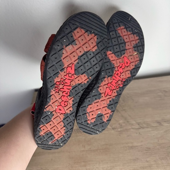 Boys NIKE ACG Air Deschutz + Sandals Slides DC9092-600 Redstone Black - Picture 11 of 13